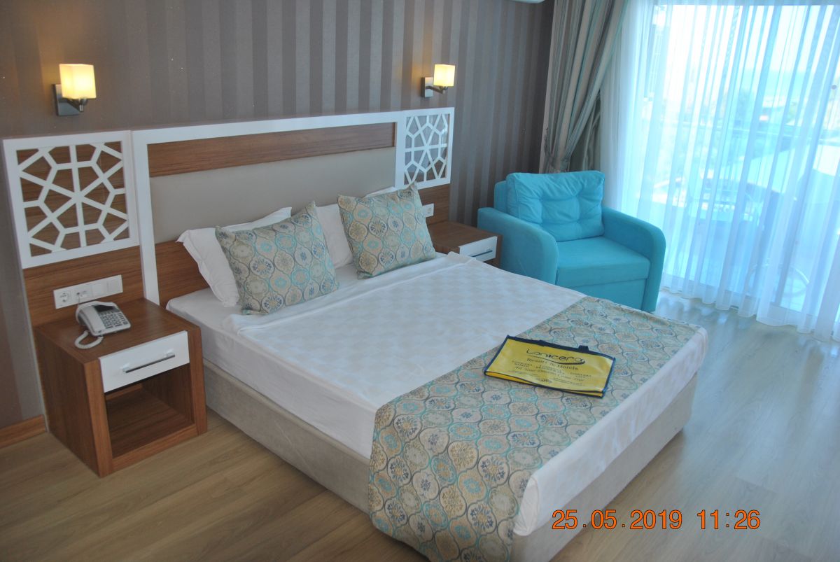 imagini hotel LONICERA RESORT